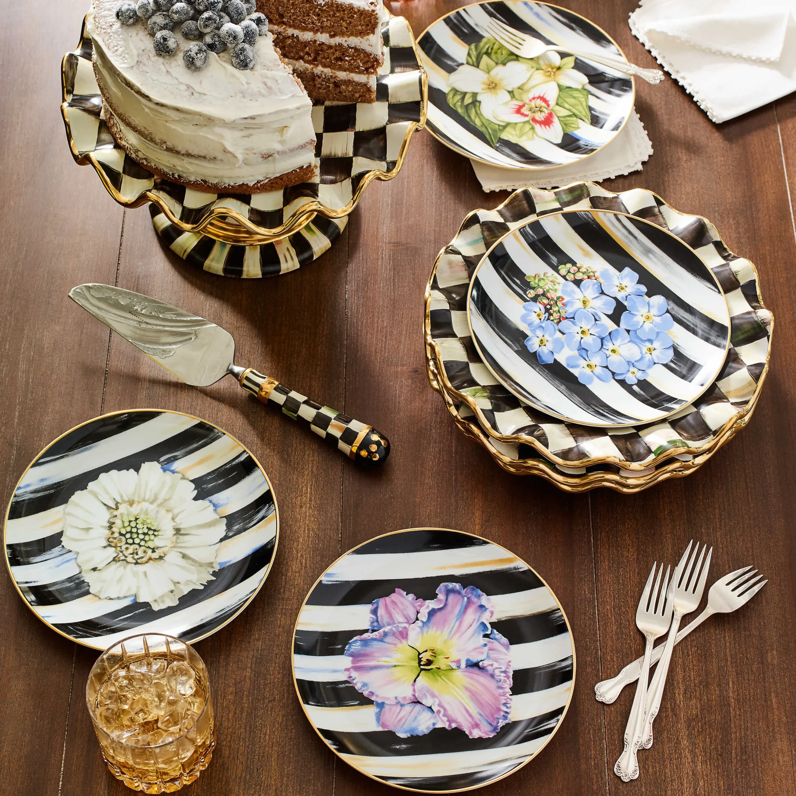 Serveware|MacKenzie-Childs Courtly Check Ceramic Fluted Cake Stand