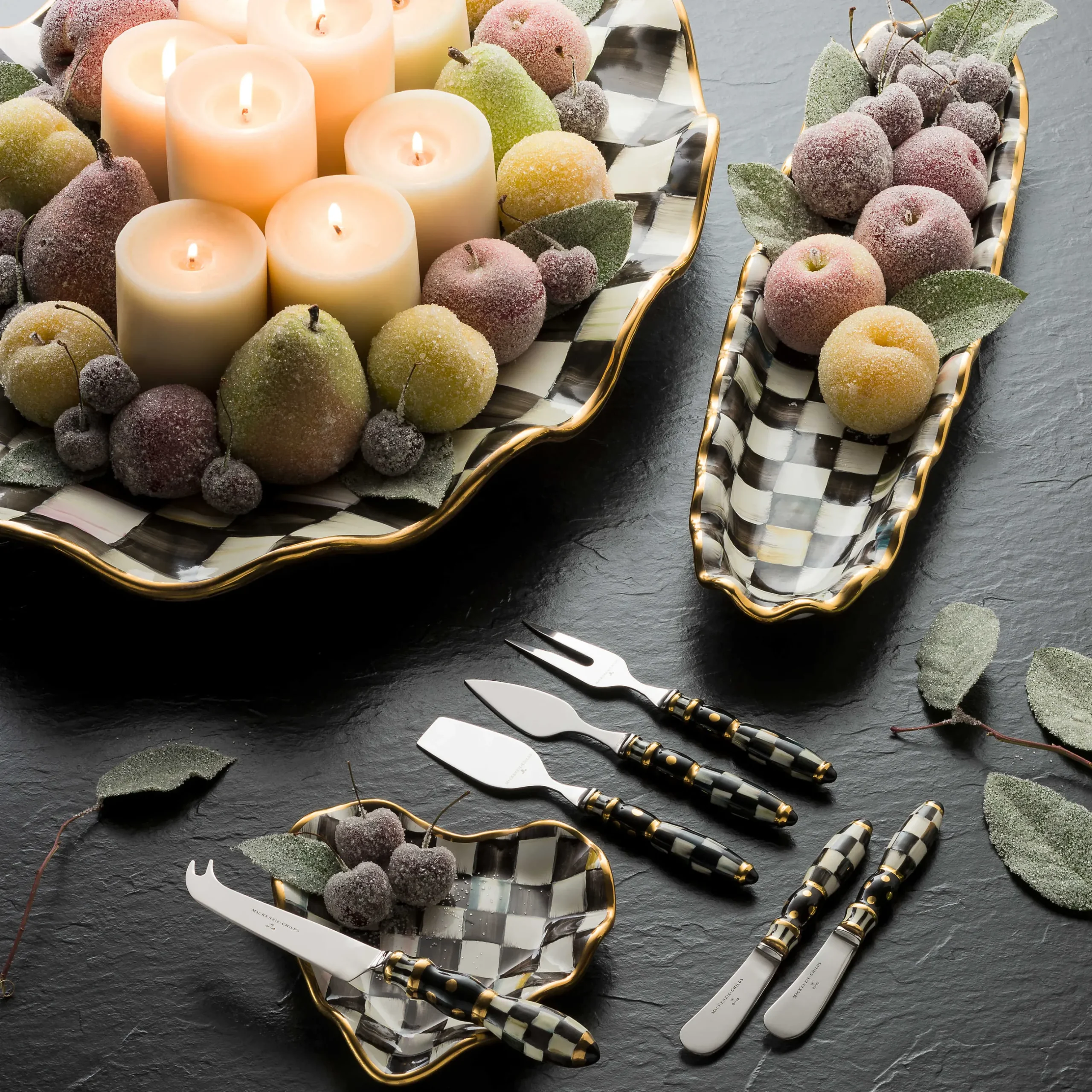 Serveware|MacKenzie-Childs Courtly Check Ceramic Hors d'Oeuvre Tray
