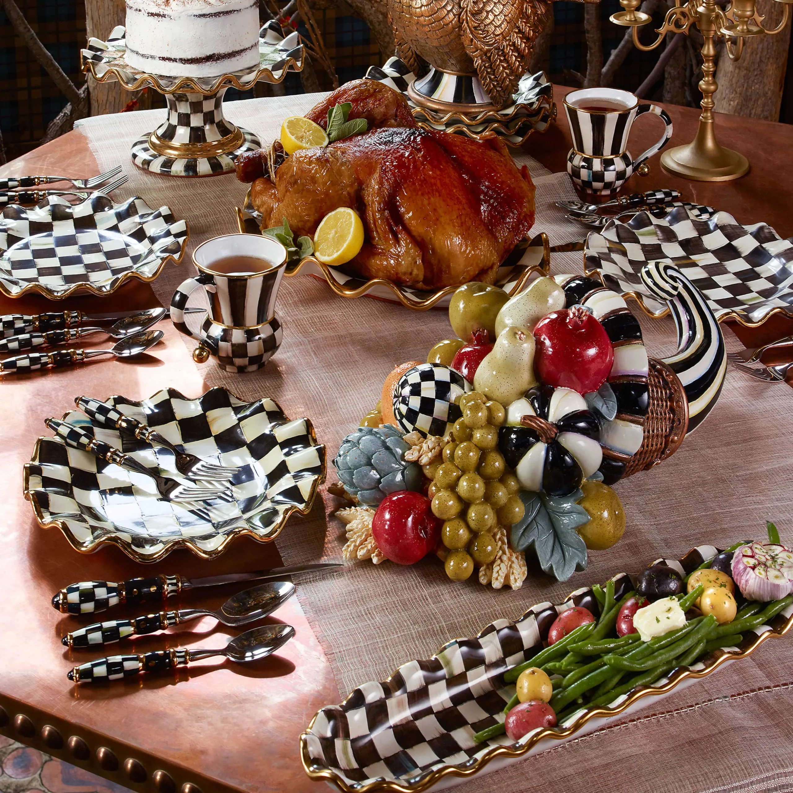 Serveware|MacKenzie-Childs Courtly Check Ceramic Hors d'Oeuvre Tray