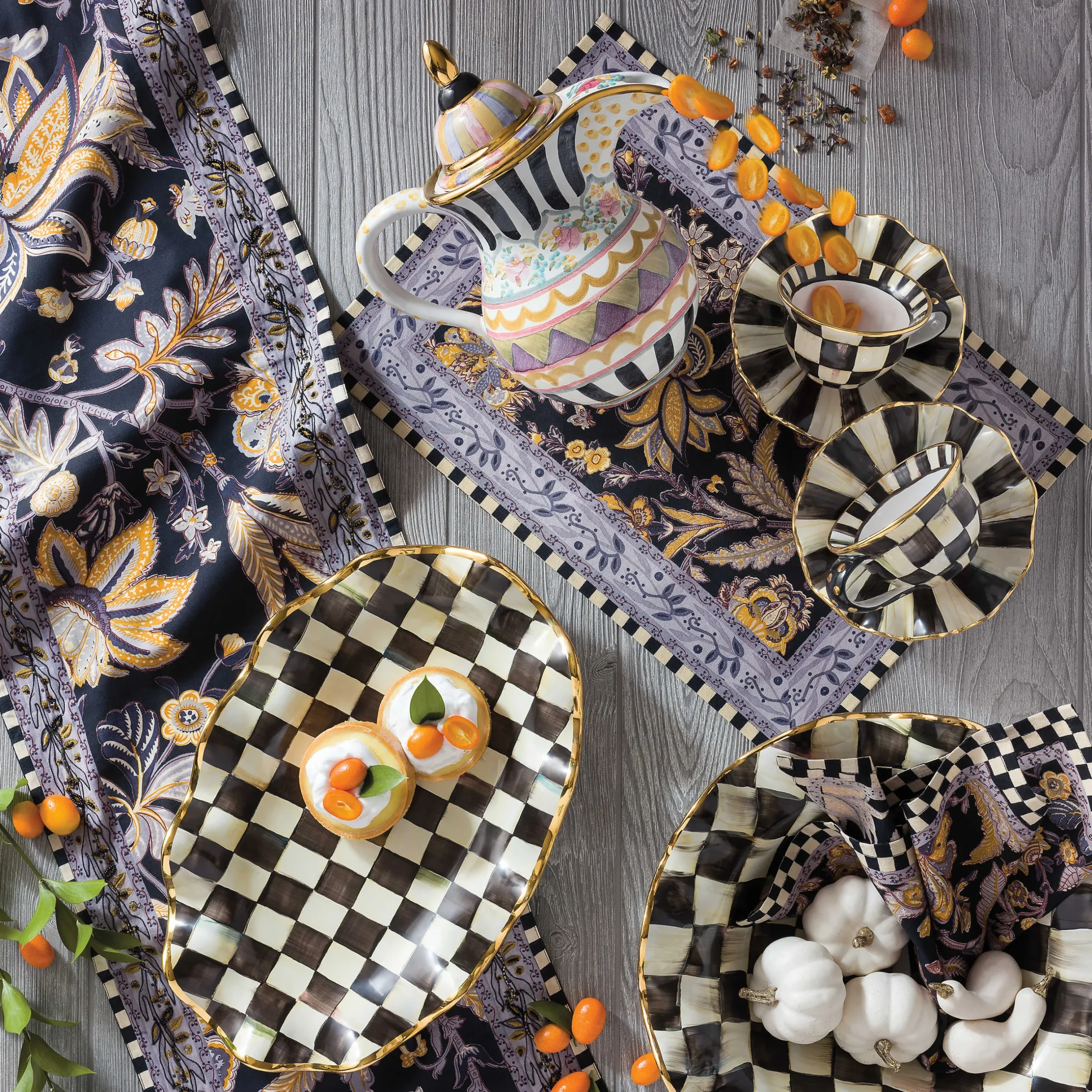 Serveware|MacKenzie-Childs Courtly Check Medium Ceramic Fluted Serving Bowl