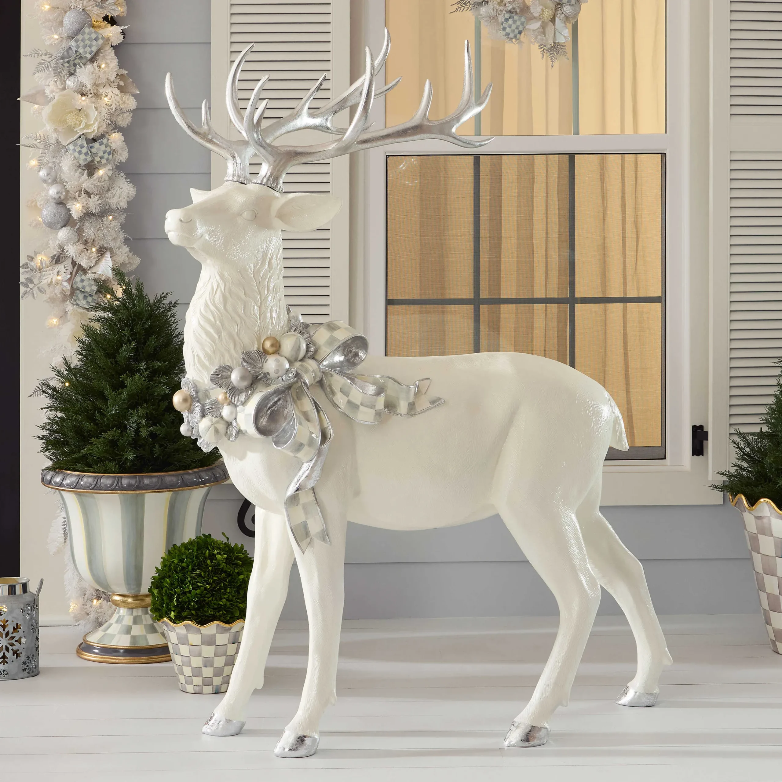 Outdoor|MacKenzie-Childs Crystal Palace Standing Trophy White Deer