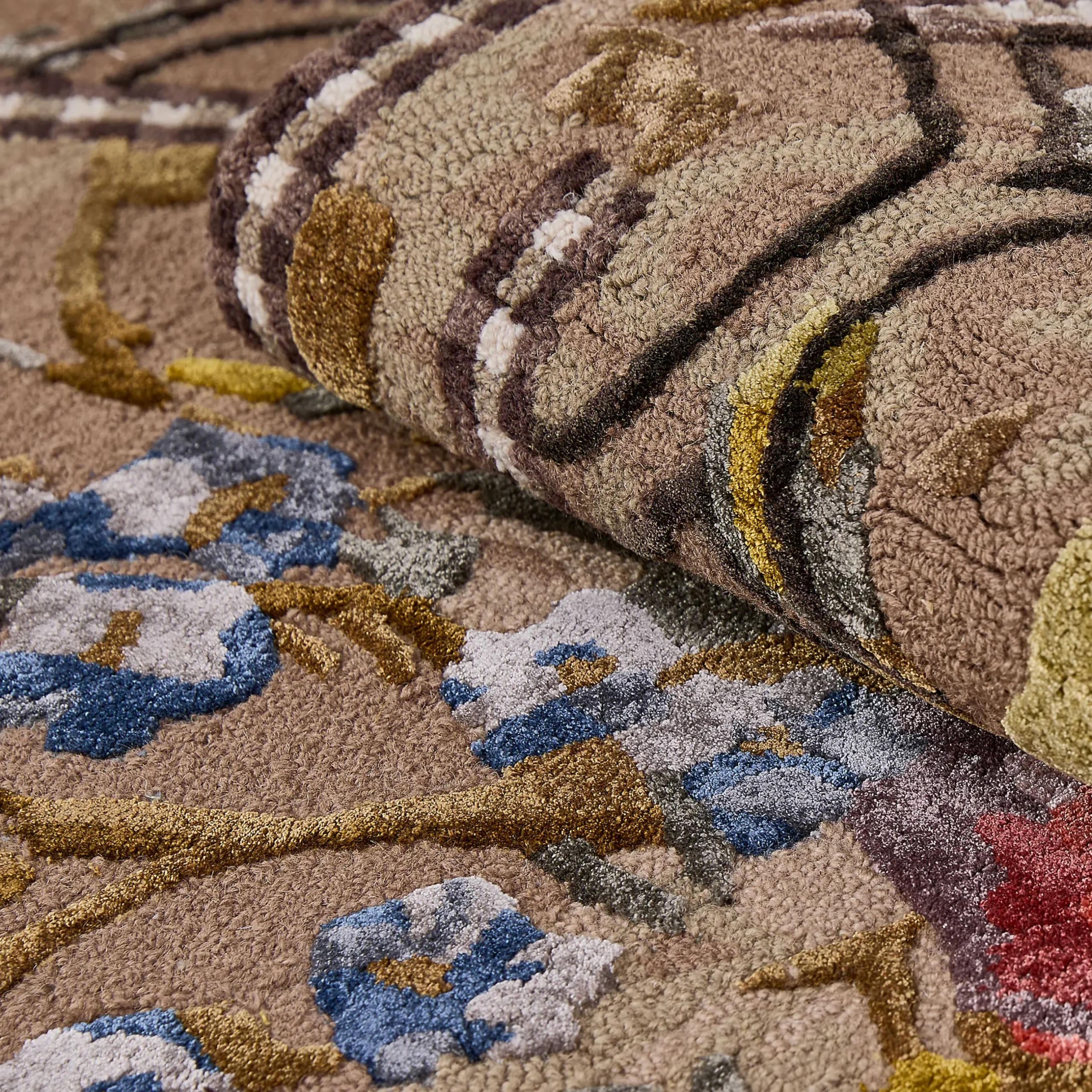 Rugs|MacKenzie-Childs Field Study Floral 2'3 x 3'9 Rug