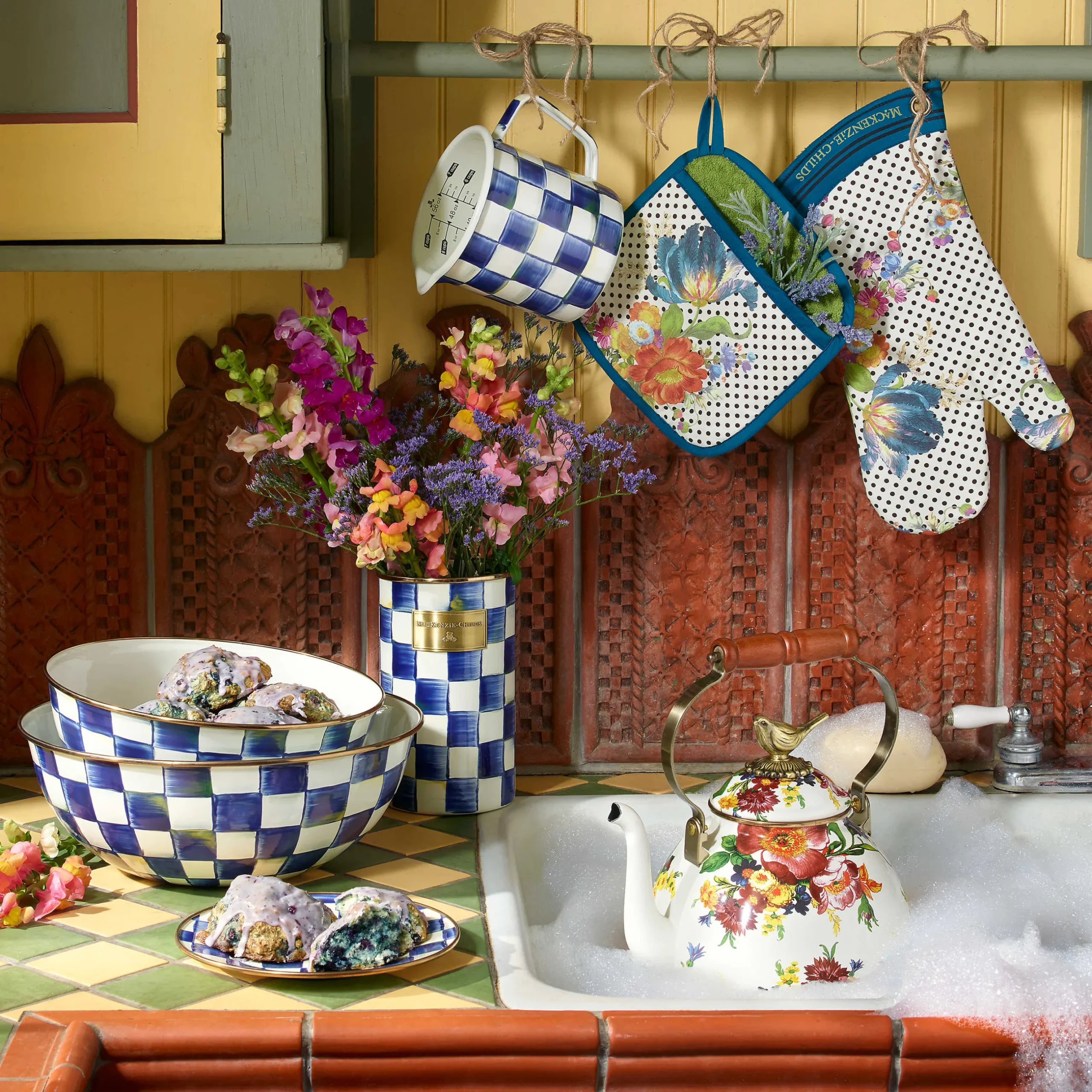 Serveware|MacKenzie-Childs Royal Check Large Everyday Bowl