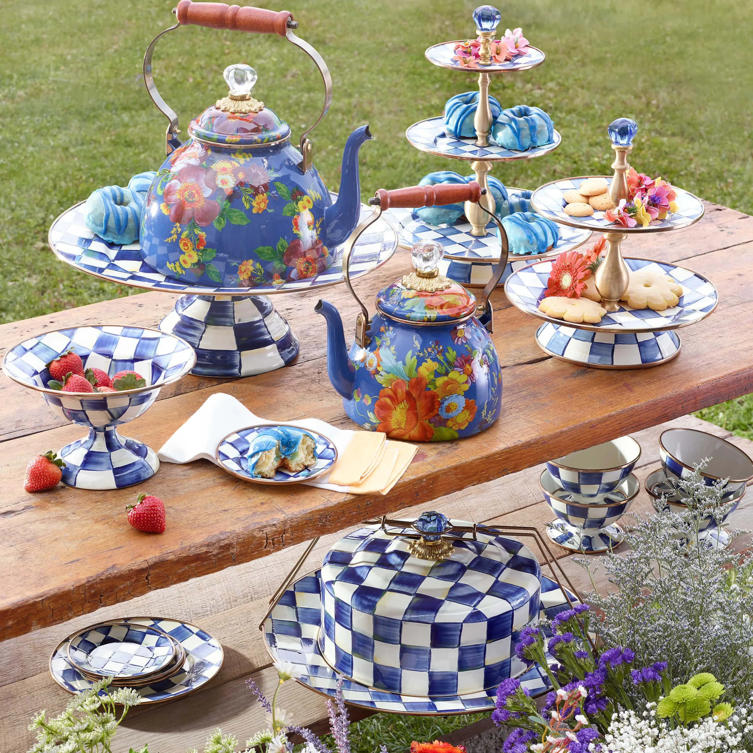 Serveware|MacKenzie-Childs Royal Check Large Pedestal Platter